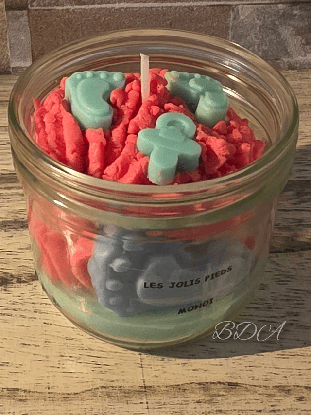 Les jolis pieds parfum monoï